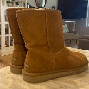 Koolaburra by UGG boots